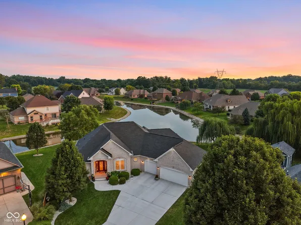 2334 S Richman Cir, New Palestine, IN 46163