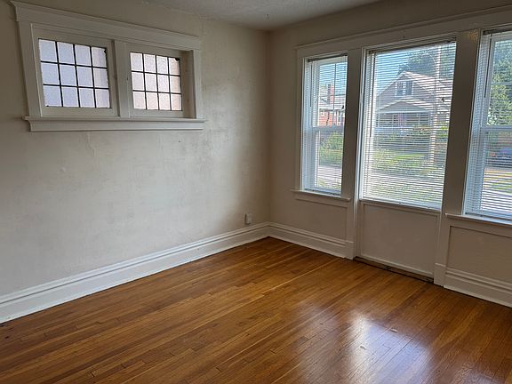 2nd image of 7423 Lyndover Pl #2E