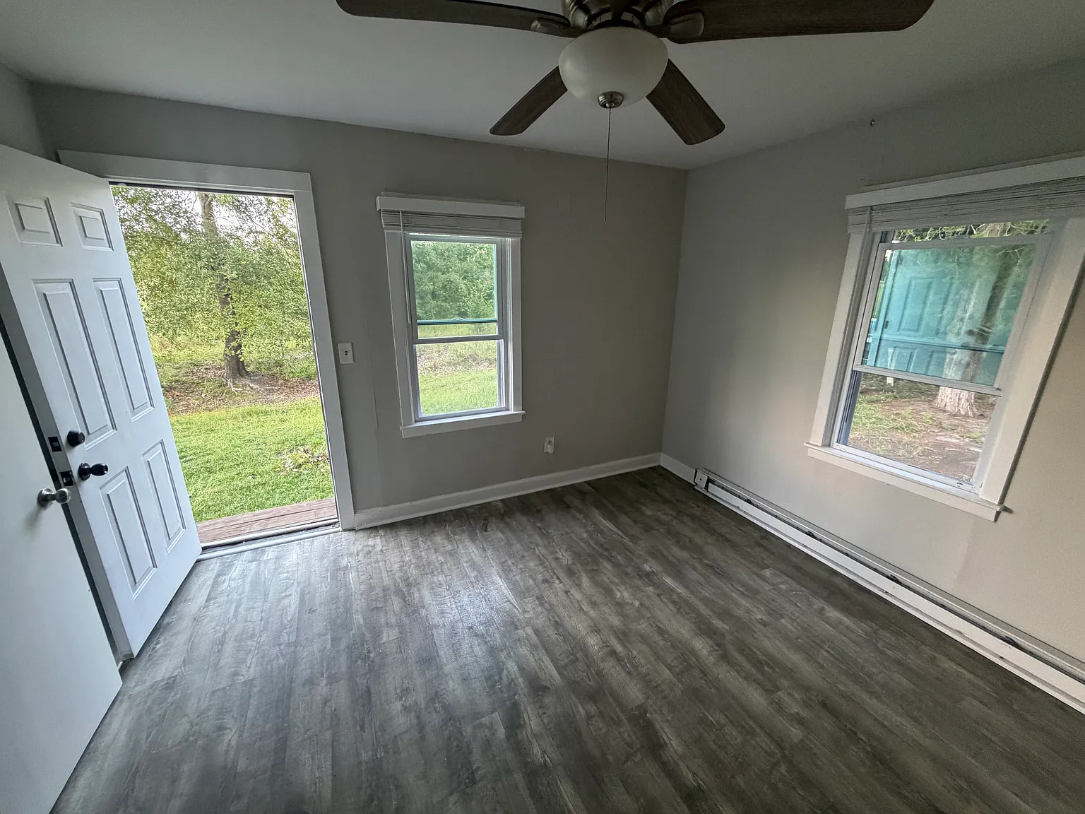 2 bed, $1,100 — Photo 1