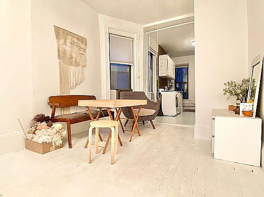 2nd image of 227 W 15th St #15A