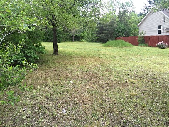 3rd image of 3016 Plainfield Ave NE