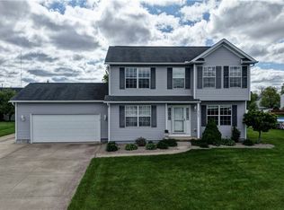 2768 Captens St NE, Canton, OH 44721