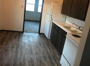 929 Mac Arthur Dr, Manitowoc, WI 54220