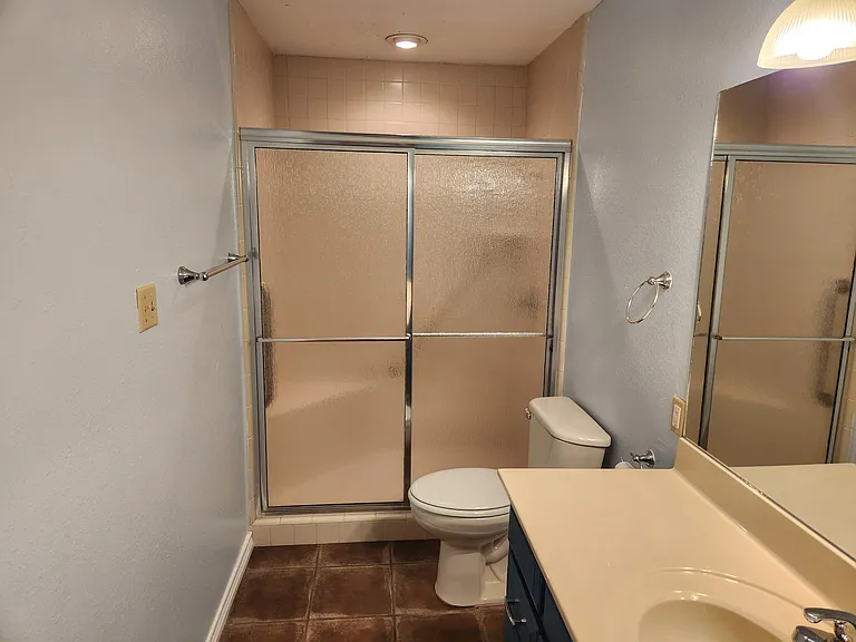 1015 Old Mill Rd #1 — Photo 5