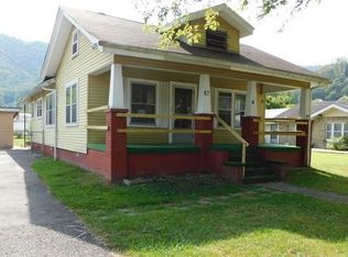 67 5th St Rio Vis, Loyall, KY 40854