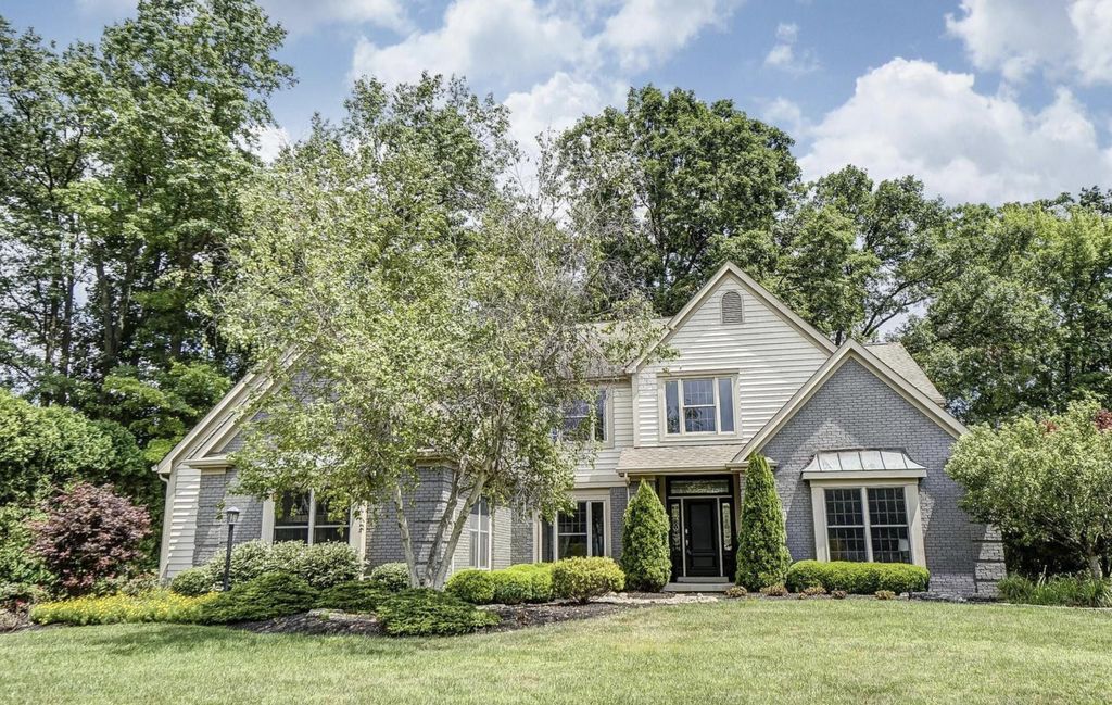 Real estate listing image