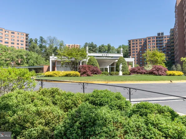 4201 Cathedral Ave NW APT 914E, Washington, DC 20016