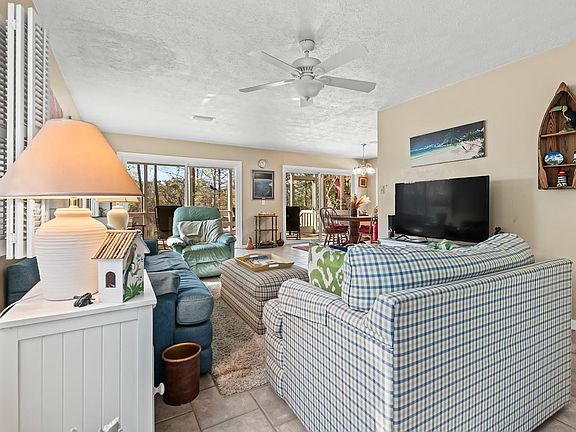 3rd image of 95 Mackery Woods Rd