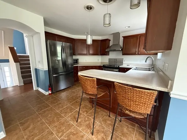 369 River Rd, Fort Thomas, KY 41075