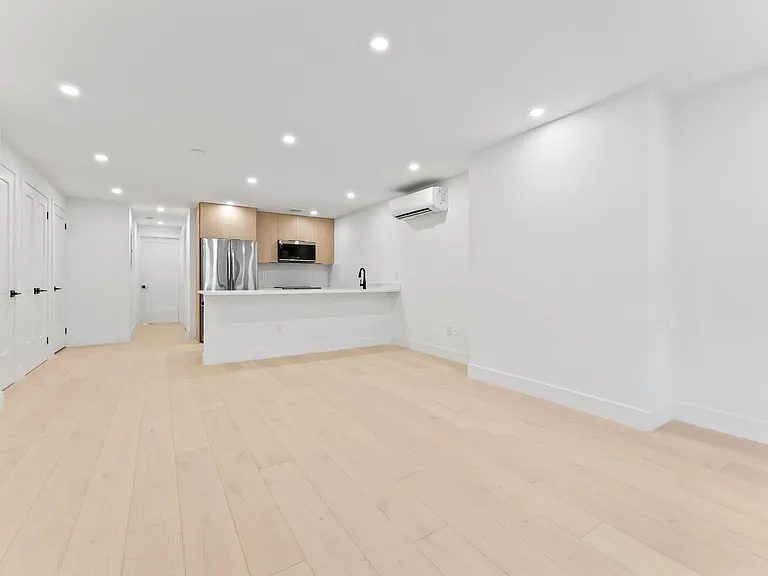 255 Weirfield St #1 — Photo 7