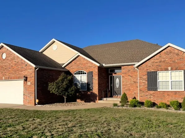 704 Silver Oaks Drive, Carl Junction, MO 64834
