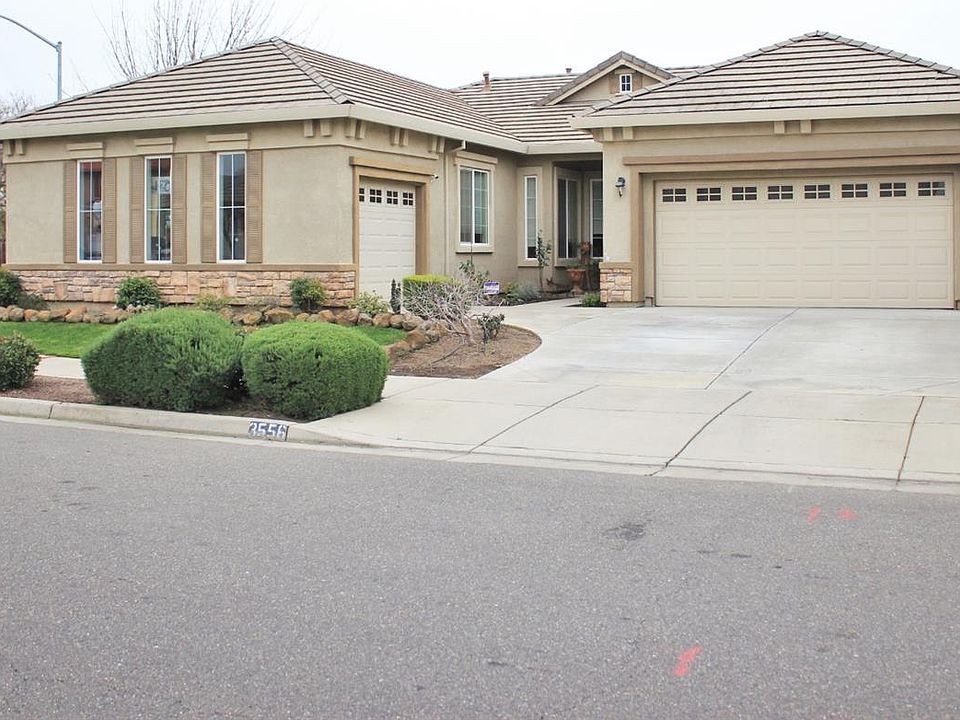 1st image of 3556 Southern Oak Dr