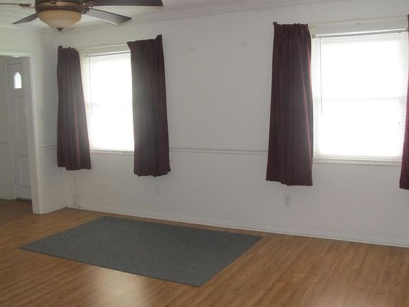 4th image of 206 E Arbor Ave