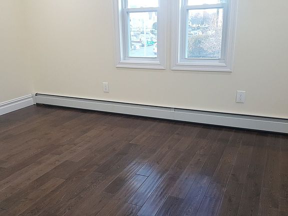 5th image of 21022 94th Ave