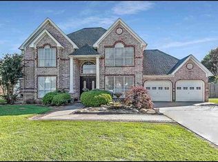 811 Baker Ave, Port Neches, TX 77651