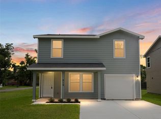 312 N Orange St, Sweeny, TX 77480