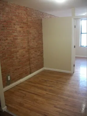 Rented by Charles Roth, LREB | media 10