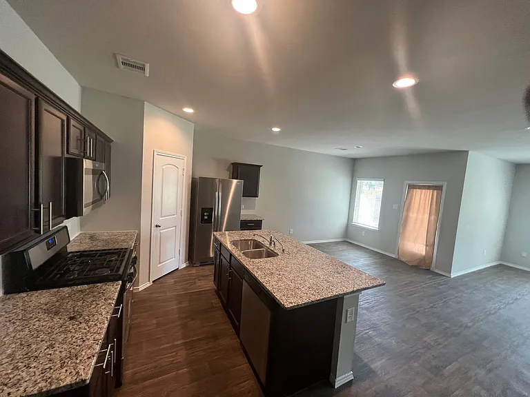 23627 Blodgett Peak Trl — Photo 16