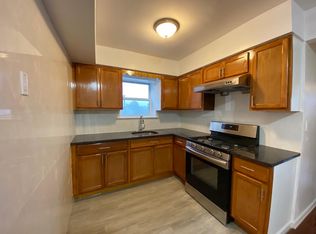 1296 Crosby Ave FLOOR 3, Bronx, NY 10461