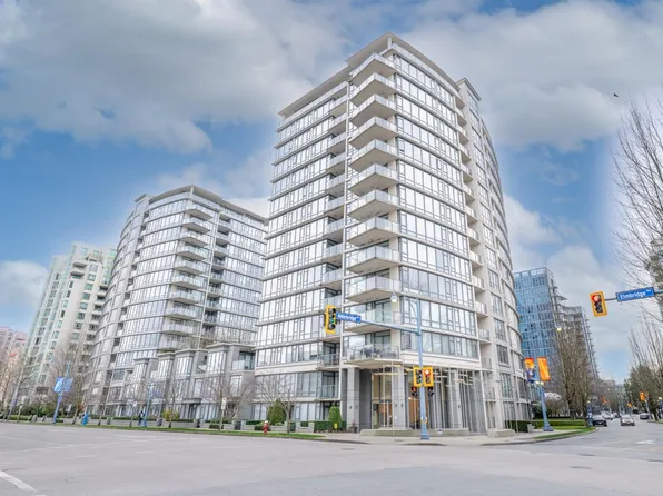 7360 Elmbridge Way #809, Richmond, BC V6X 0A5