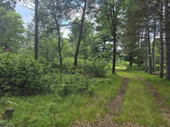 856 Sterling Rd, Nekoosa, WI 54457