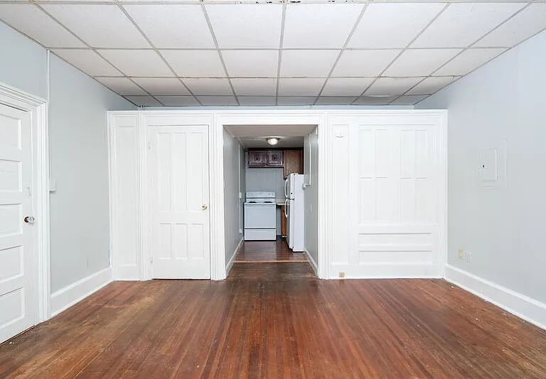 236 Saratoga St #2 — Photo 8