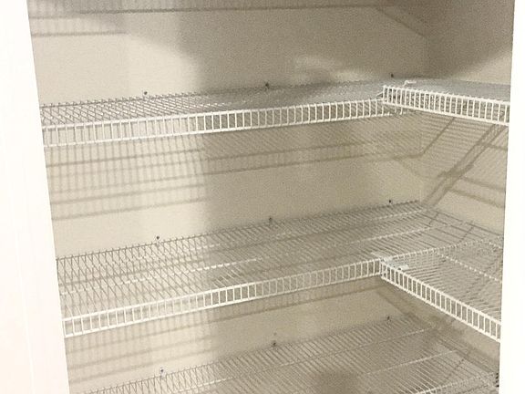 4th image of 10199 Wellington Parc Dr