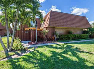 825 Center St APT 24D, Jupiter, FL 33458