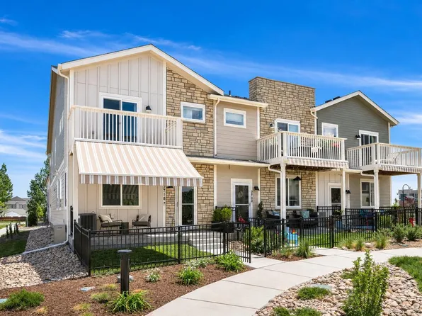 2718 Bear Springs Cir, Longmont, CO 80503