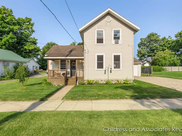 171 N Elm St, Sparta, MI 49345