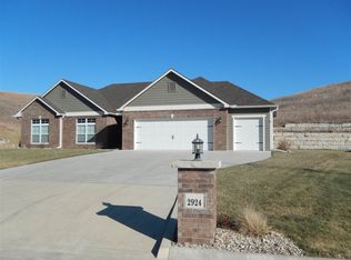 2924 Tobacco Rd, Manhattan, KS 66503