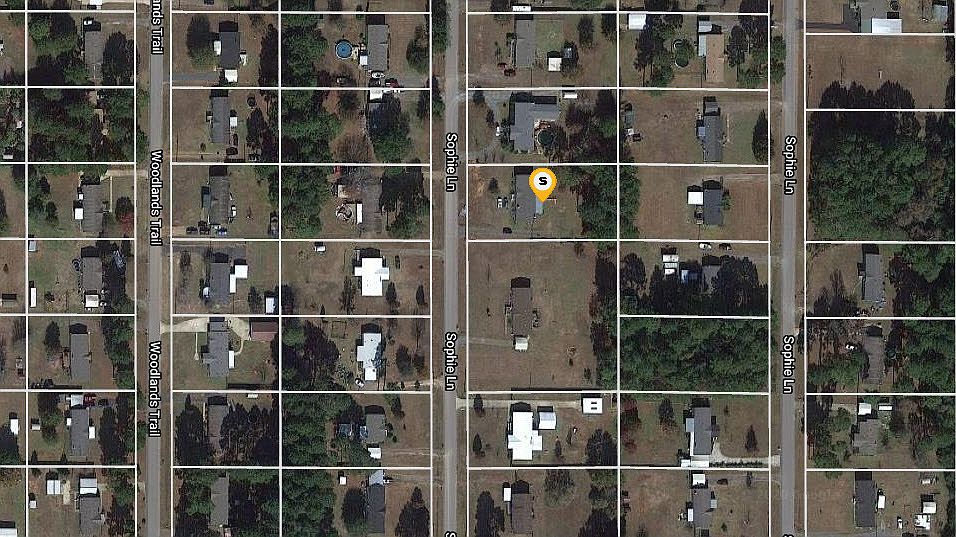 2nd image of 8286 Sophie Ln