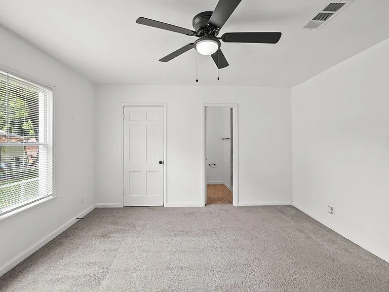 8327 Bonner Dr — Photo 22