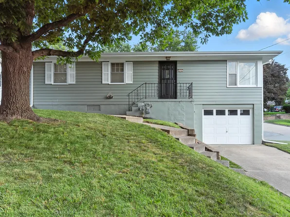 650 Lori Ln, Council Bluffs, IA 51503