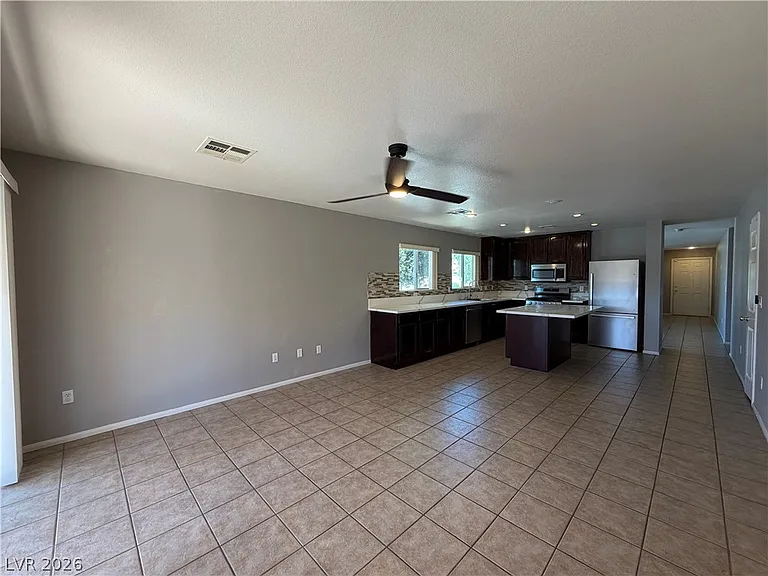 11037 Parete Ct — Photo 5