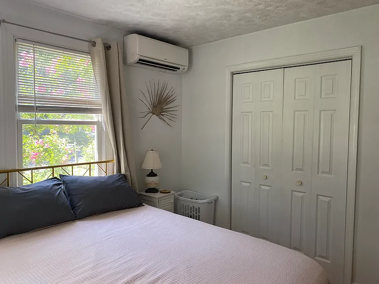 210 Meade Ave — Photo 23
