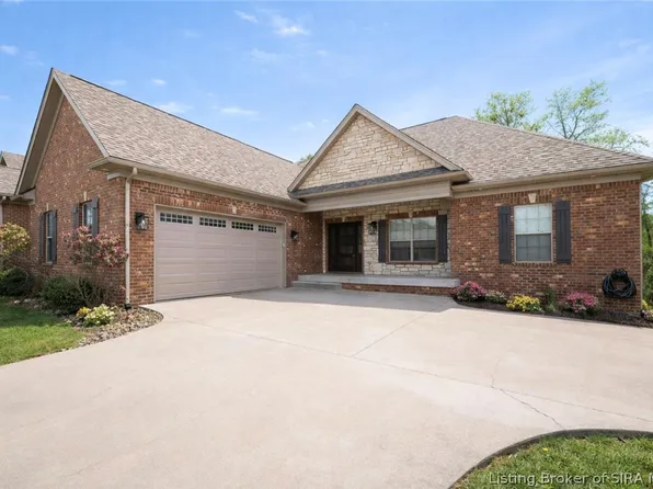 2605 W Deville Court, Floyds Knobs, IN 47119