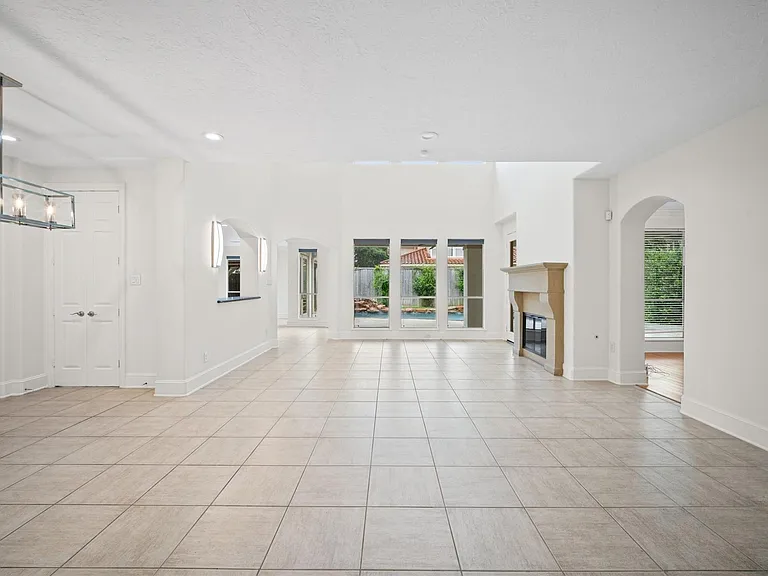 14227 Flower Creek Ln — Photo 7
