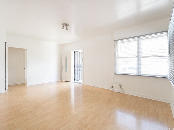 4th image of 1059 Kinau St