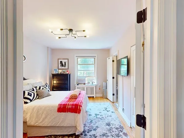 48-01 42nd Street image 15 of 49