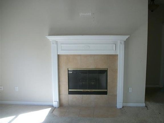 4th image of 348 Chastain Ln