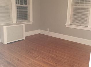 215 Walnut St #2, Roselle Park, NJ 07204