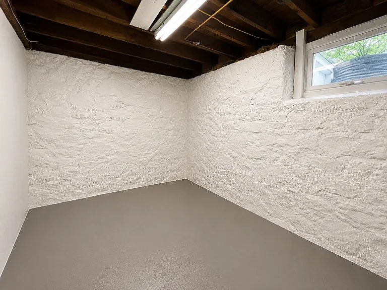 48 Shawmut St #1 — Photo 23