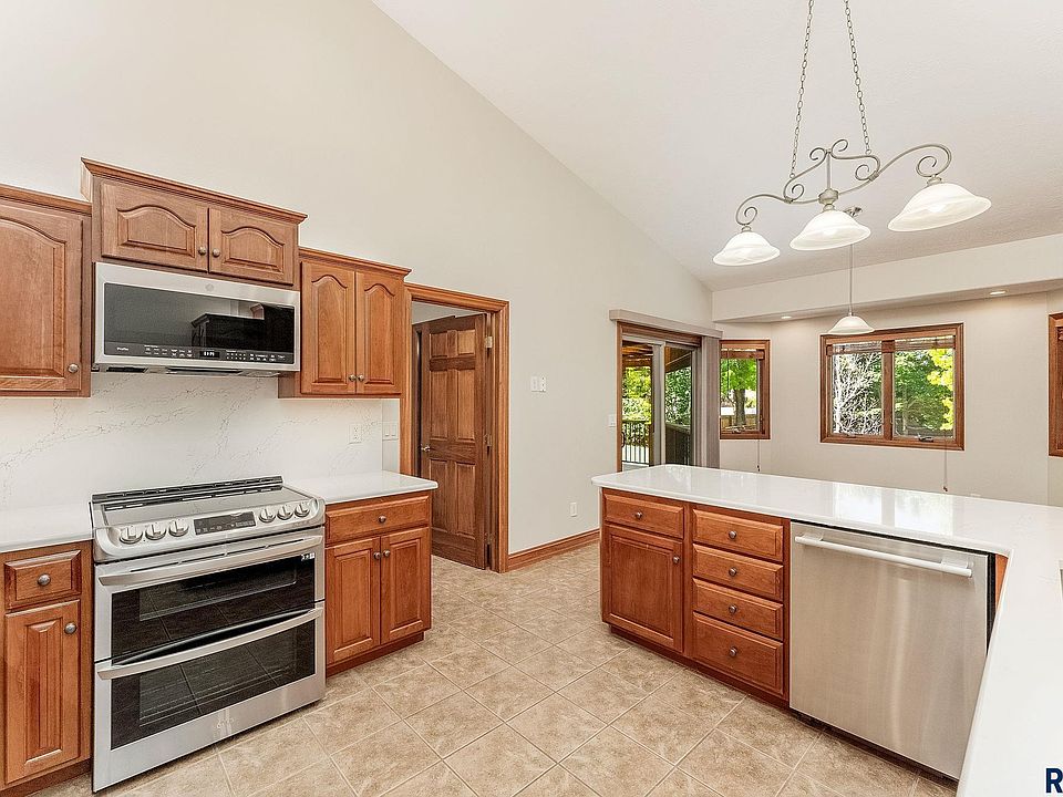home　at　last〜Senri　Sings　Senri〜 3709 Senan St, Camarillo, CA 93010 | Zillow