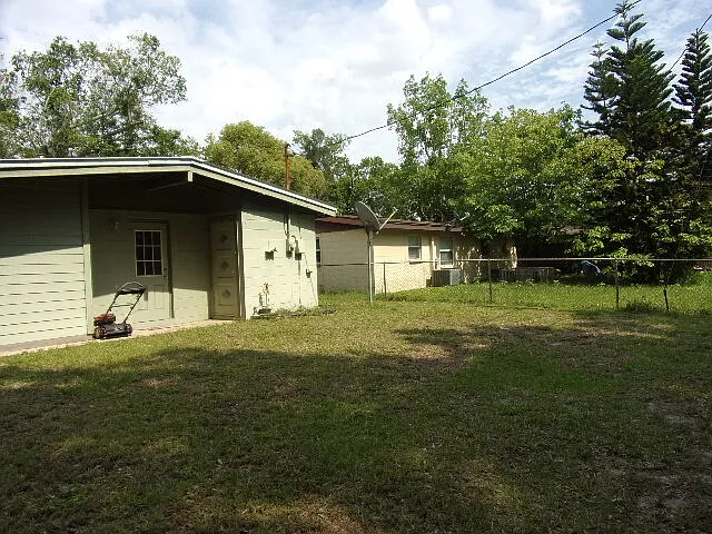 3021 Balfour Ave — Photo 4
