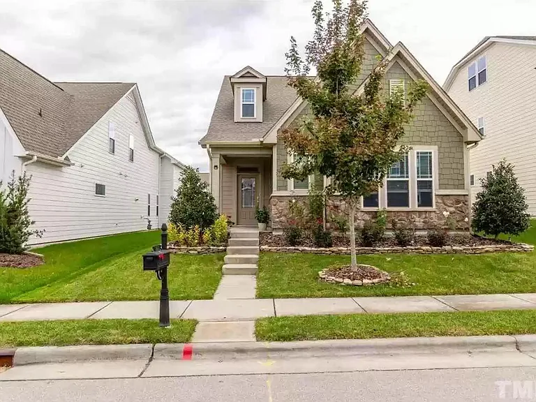 1213 Oatney Ridge Ln — Photo 3