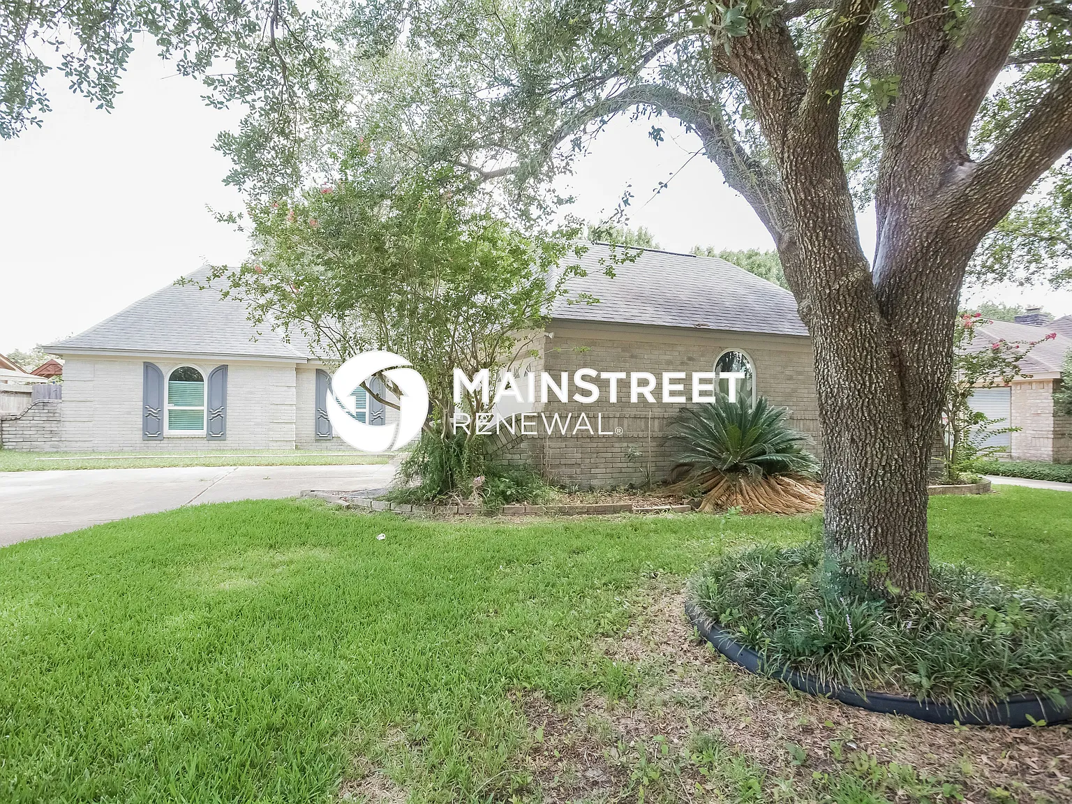 15514 Cabildo Dr — Photo 2