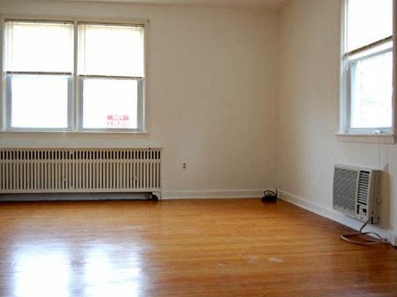4th image of 8037 Pine Rd Floor 2