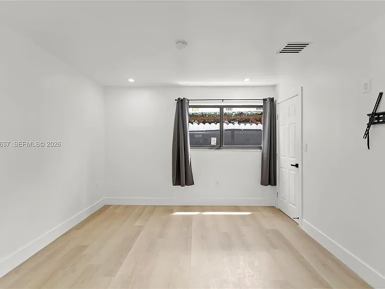 3125 NW 21st Ct #3125 — Photo 34