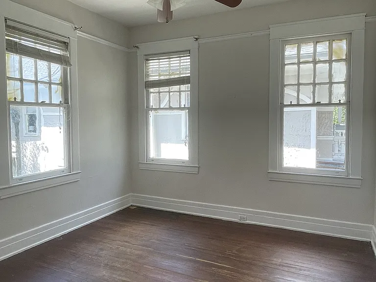 4620 Saint Charles Ave — Photo 4